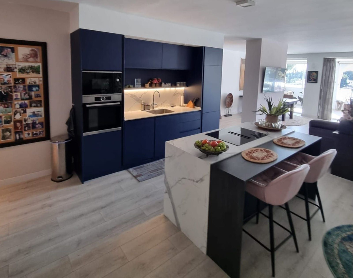 Apartment for sale in La Quinta, Málaga, Spain