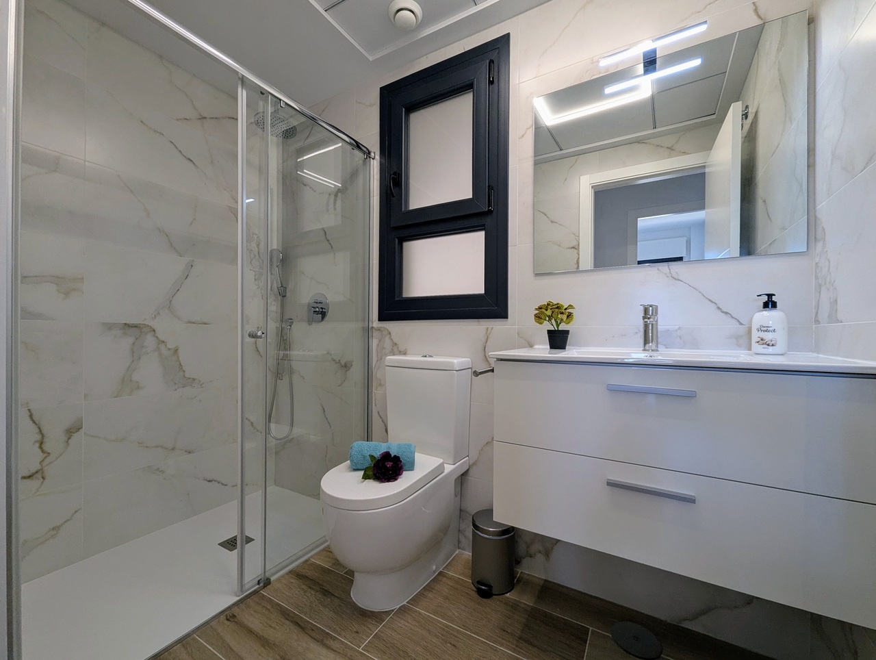 Penthouse for sale in Villamartin, Alicante, Spain