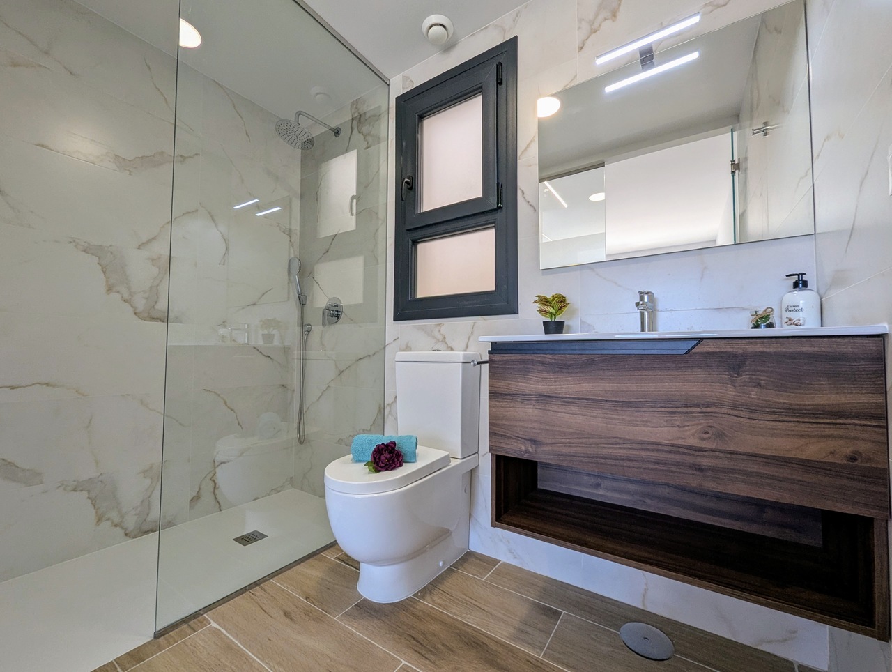 Penthouse for sale in Villamartin, Alicante, Spain