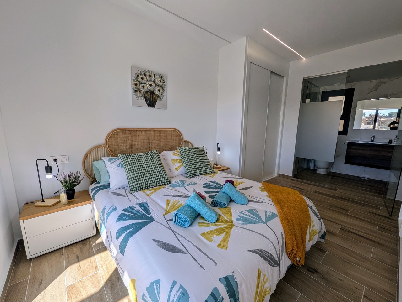 Penthouse for sale in Villamartin, Alicante, Spain