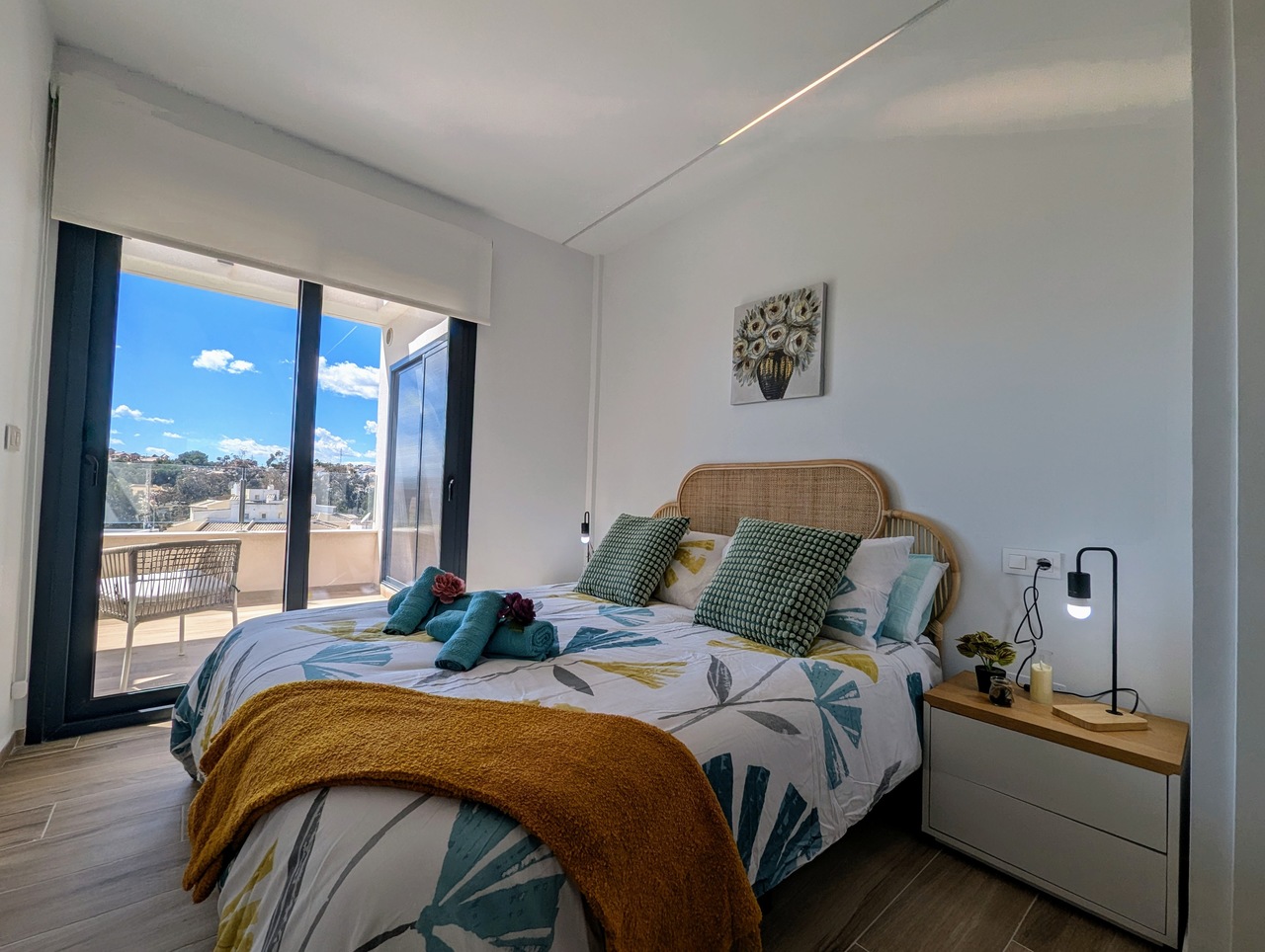 Penthouse for sale in Villamartin, Alicante, Spain