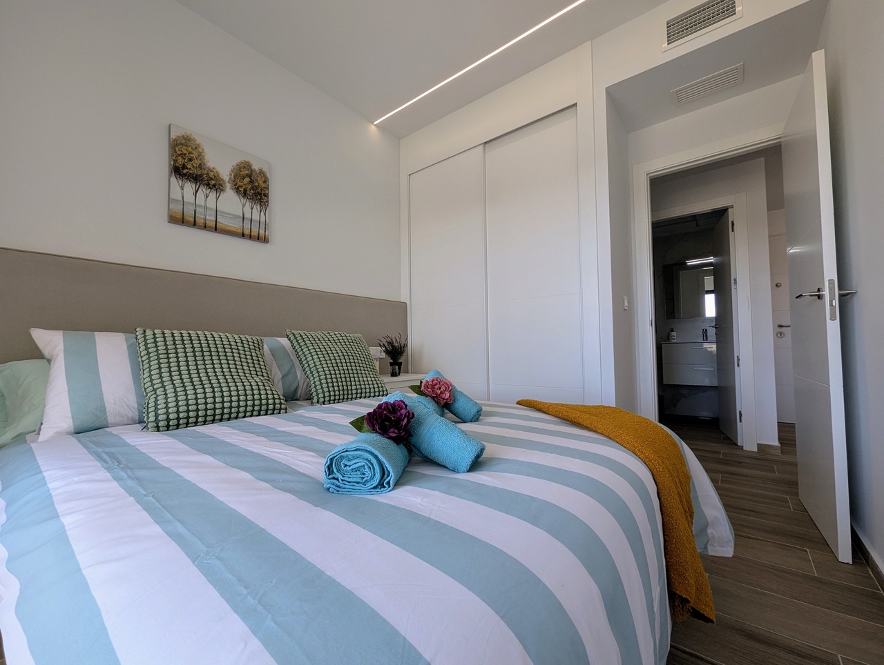 Penthouse for sale in Villamartin, Alicante, Spain