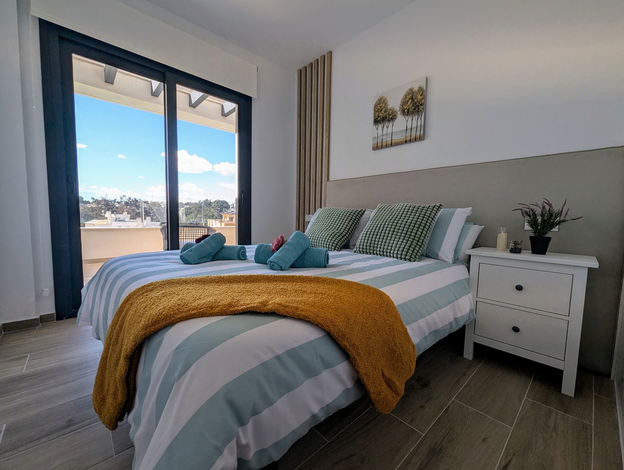 Penthouse for sale in Villamartin, Alicante, Spain
