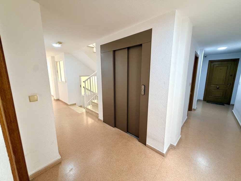 Apartment for sale in Guardamar Del Segura, Alicante, Spain
