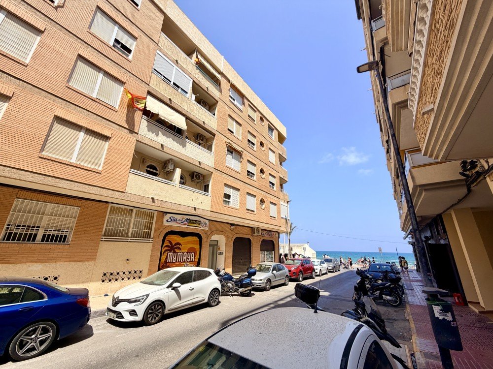 Apartment for sale in Guardamar Del Segura, Alicante, Spain