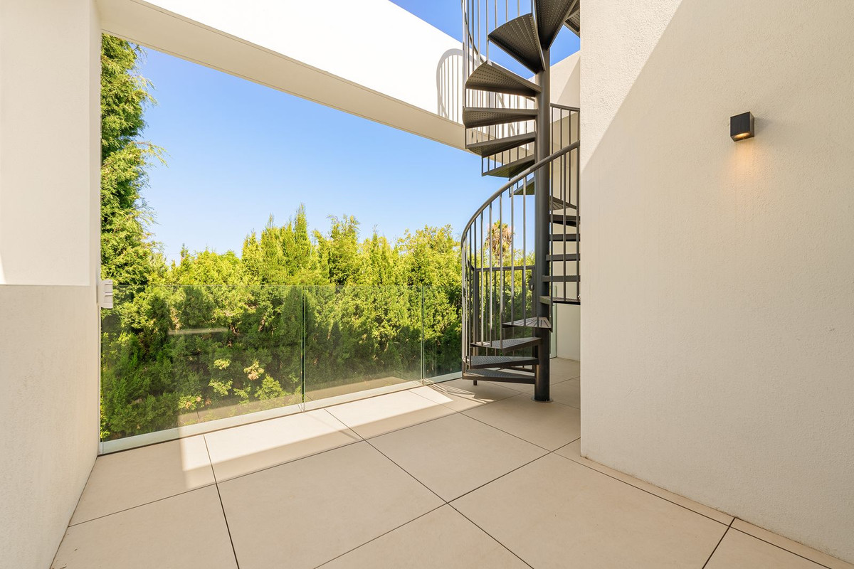 Villa for sale in Guadalmina Alta, Málaga, Spain