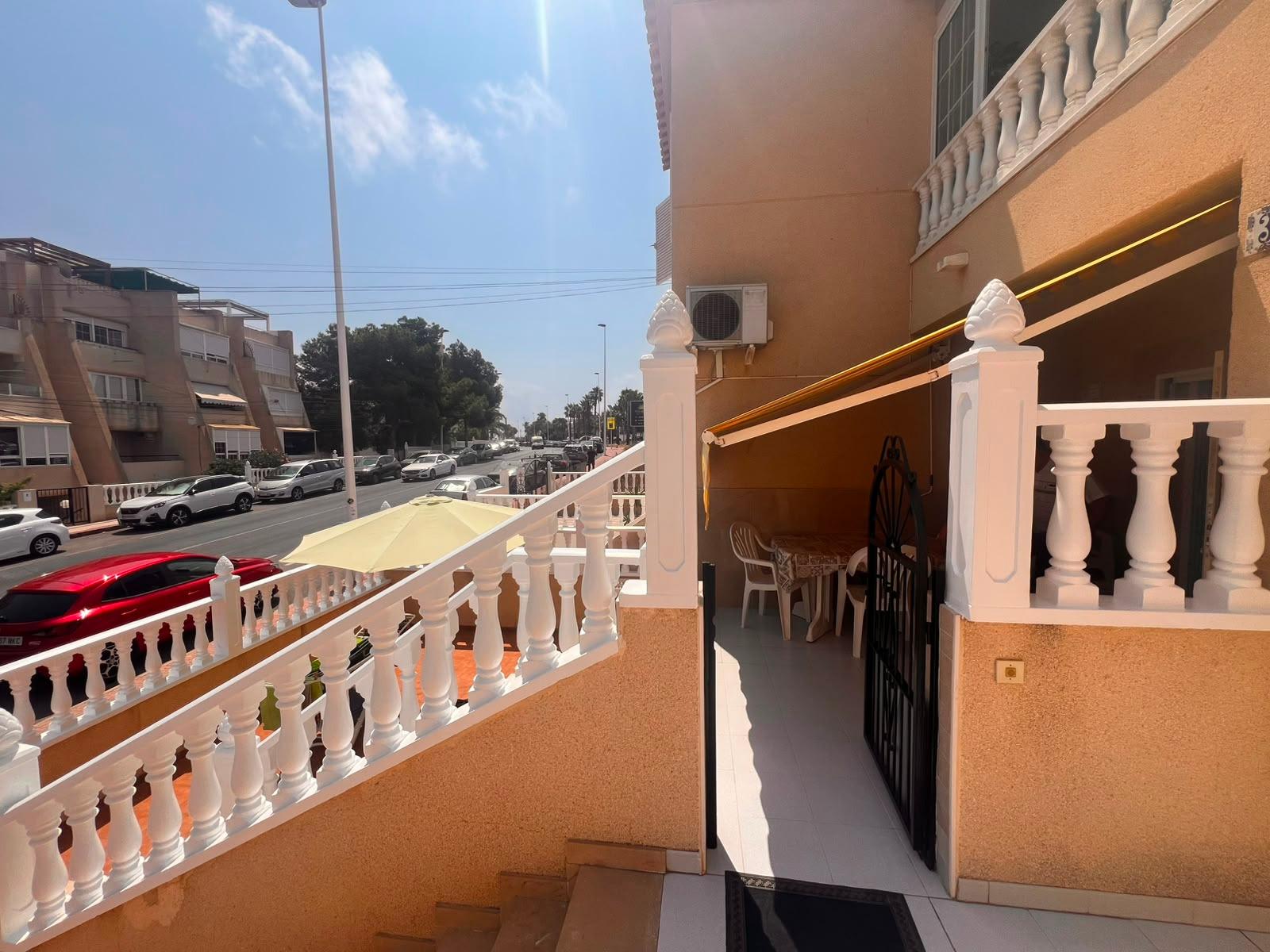 Bungalow for sale in Torrevieja, Alicante, Spain