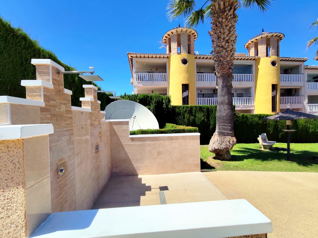 Apartment for sale in Villamartin, Alicante, Spain