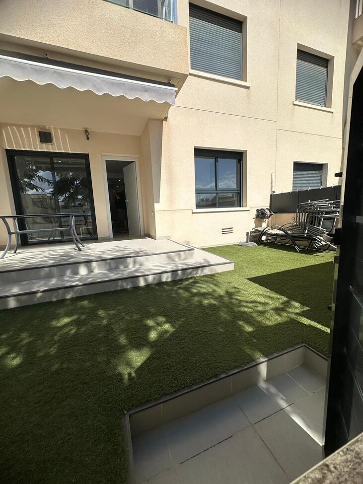 Piso en venta en Pilar De La Horadada