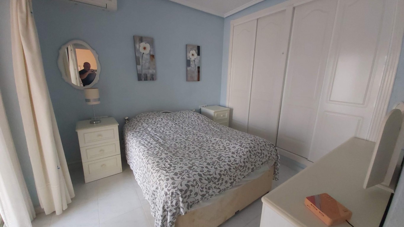 Villa en venta en Benimar