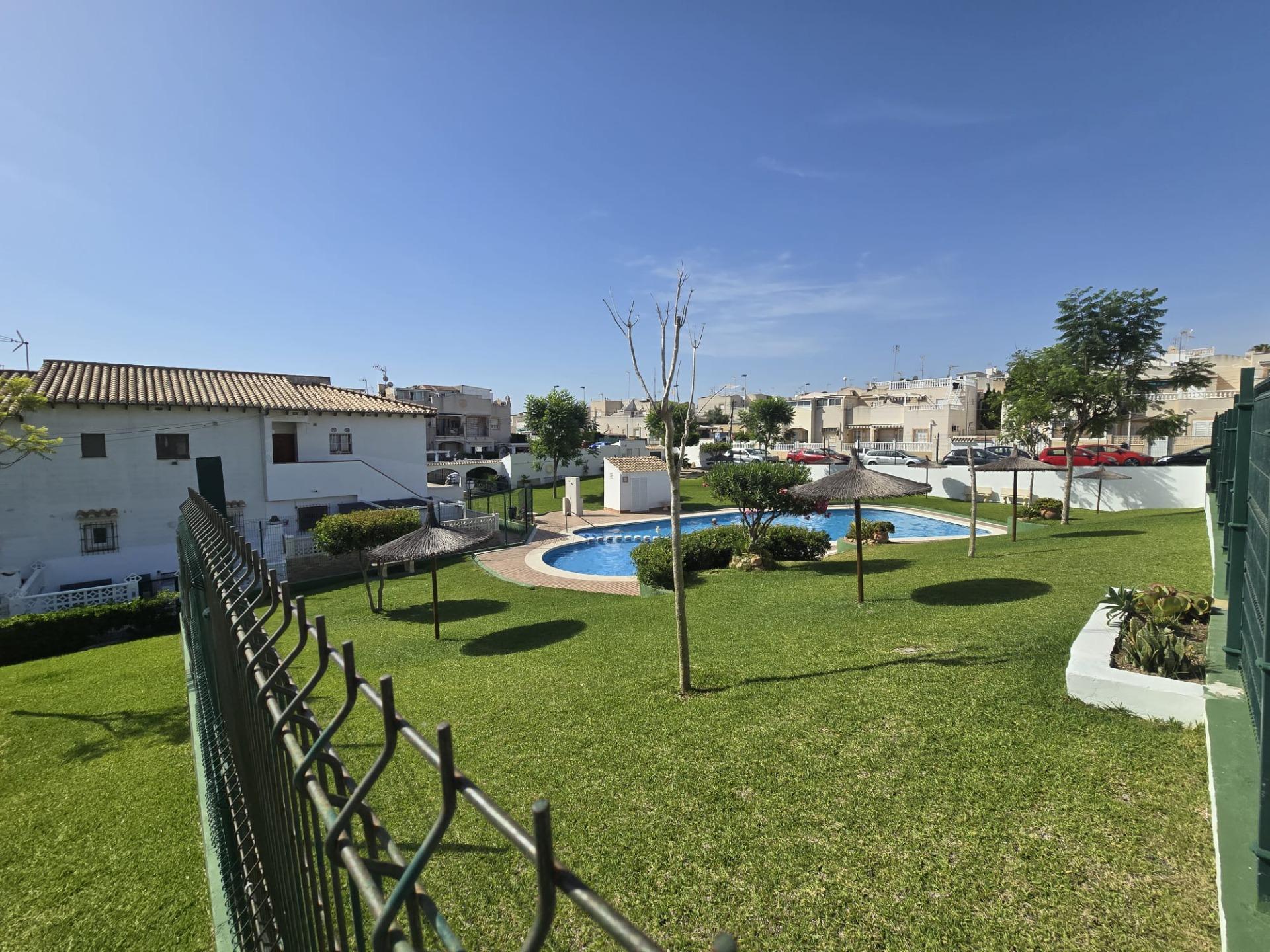 Bungalow for sale in Torrevieja, Alicante, Spain
