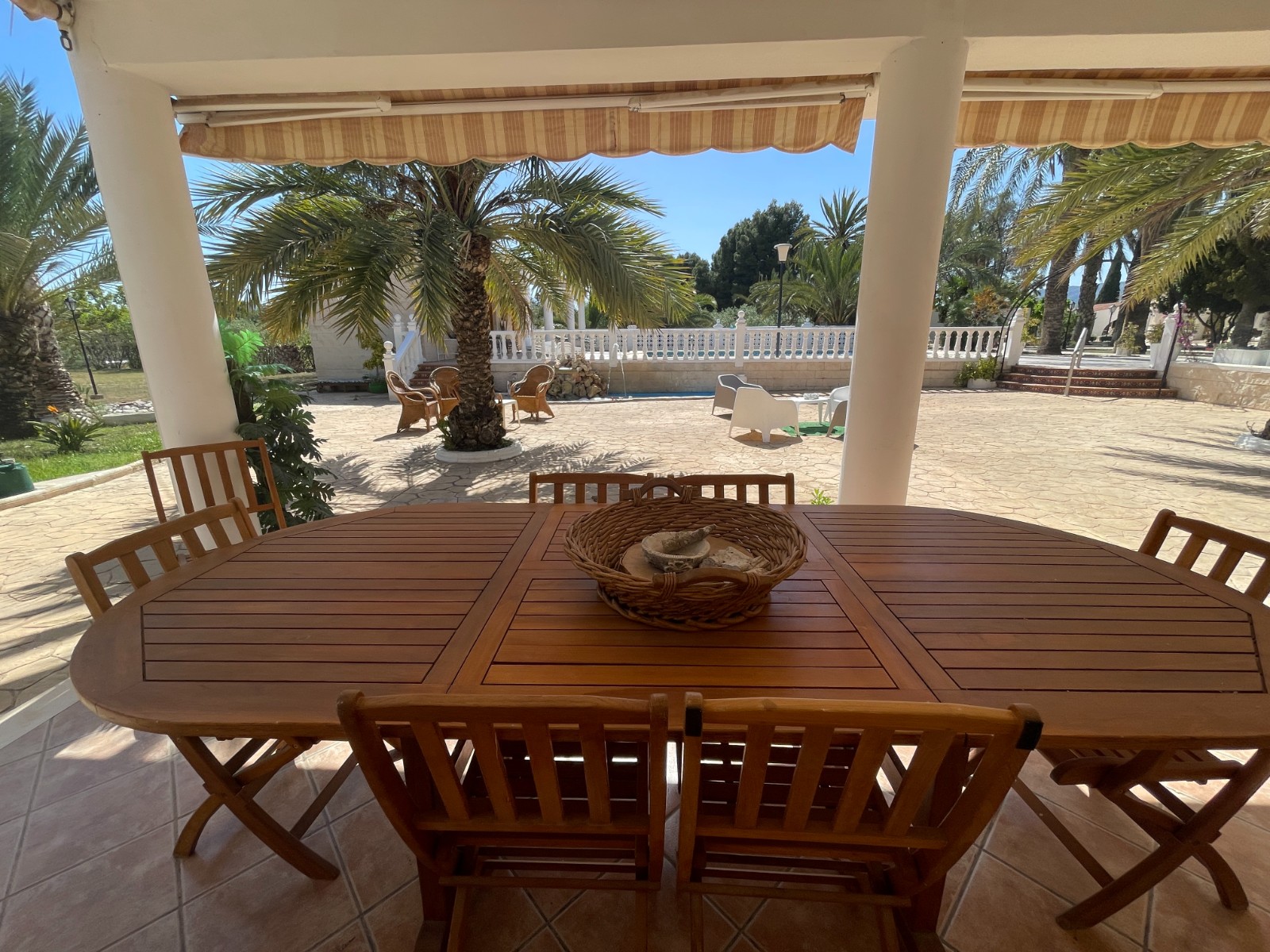 Country House for sale in Elda, Alicante, Spain