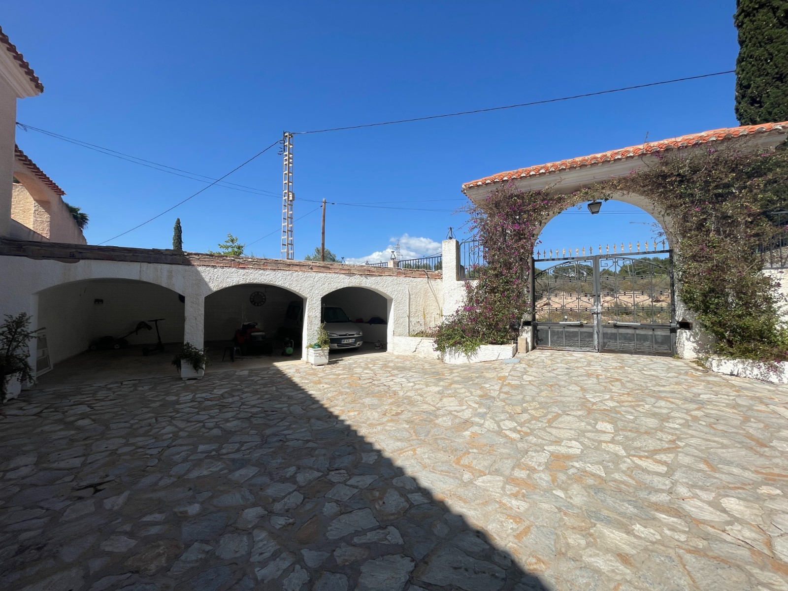 Country House for sale in Elda, Alicante, Spain