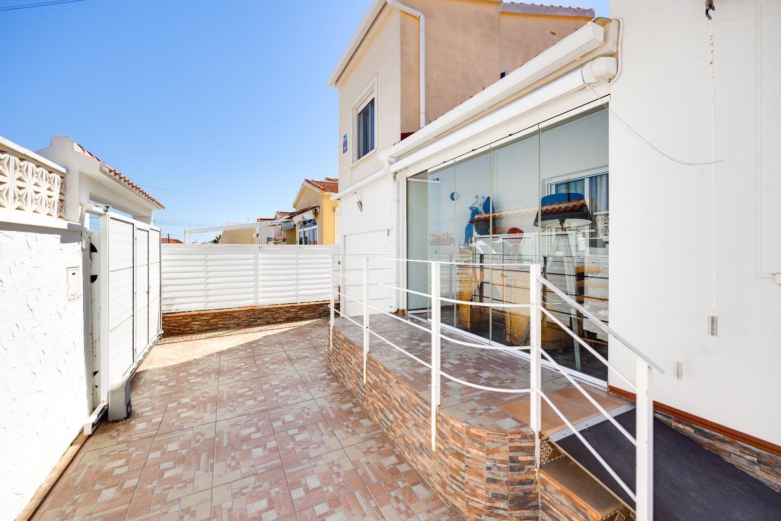 Villa en venta en San Fulgencio