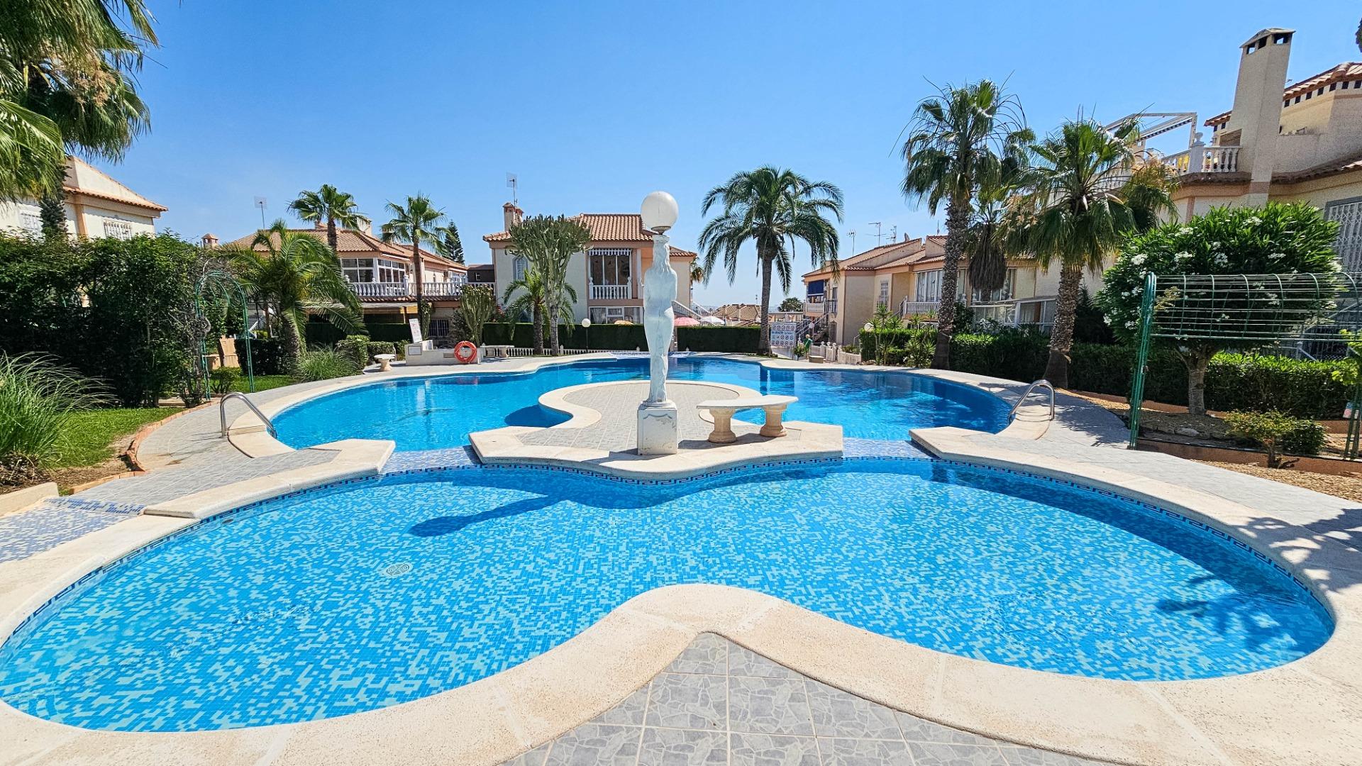 Bungalow en venta en Orihuela Costa