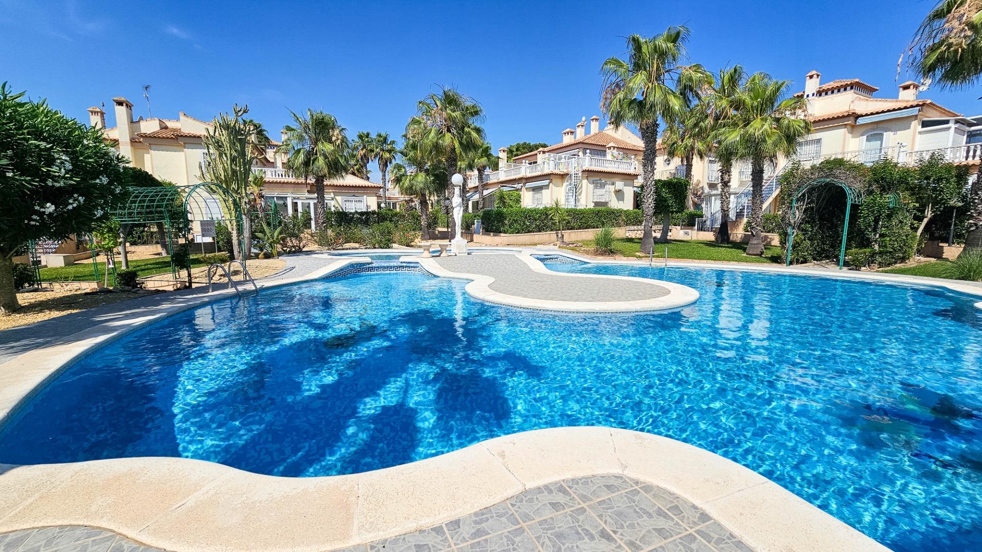 Bungalow en venta en Orihuela Costa
