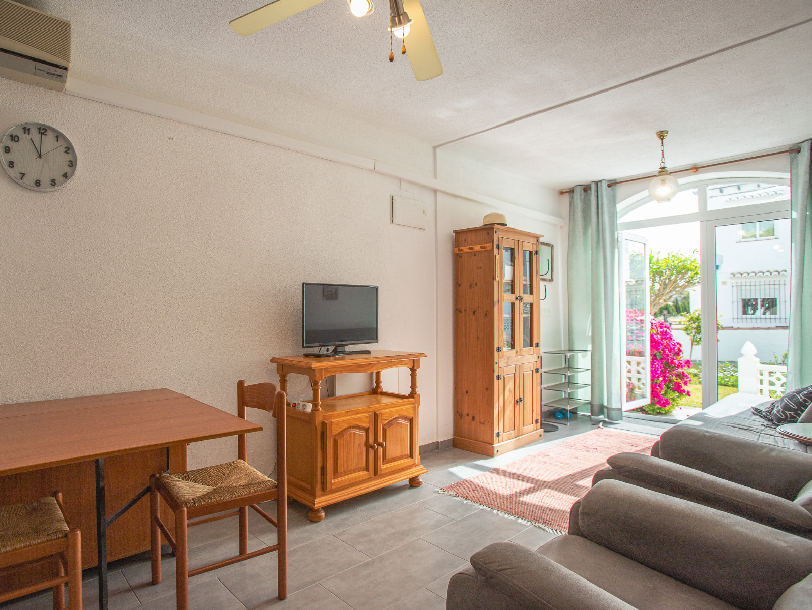 Bungalow for sale in Torrevieja, Alicante, Spain