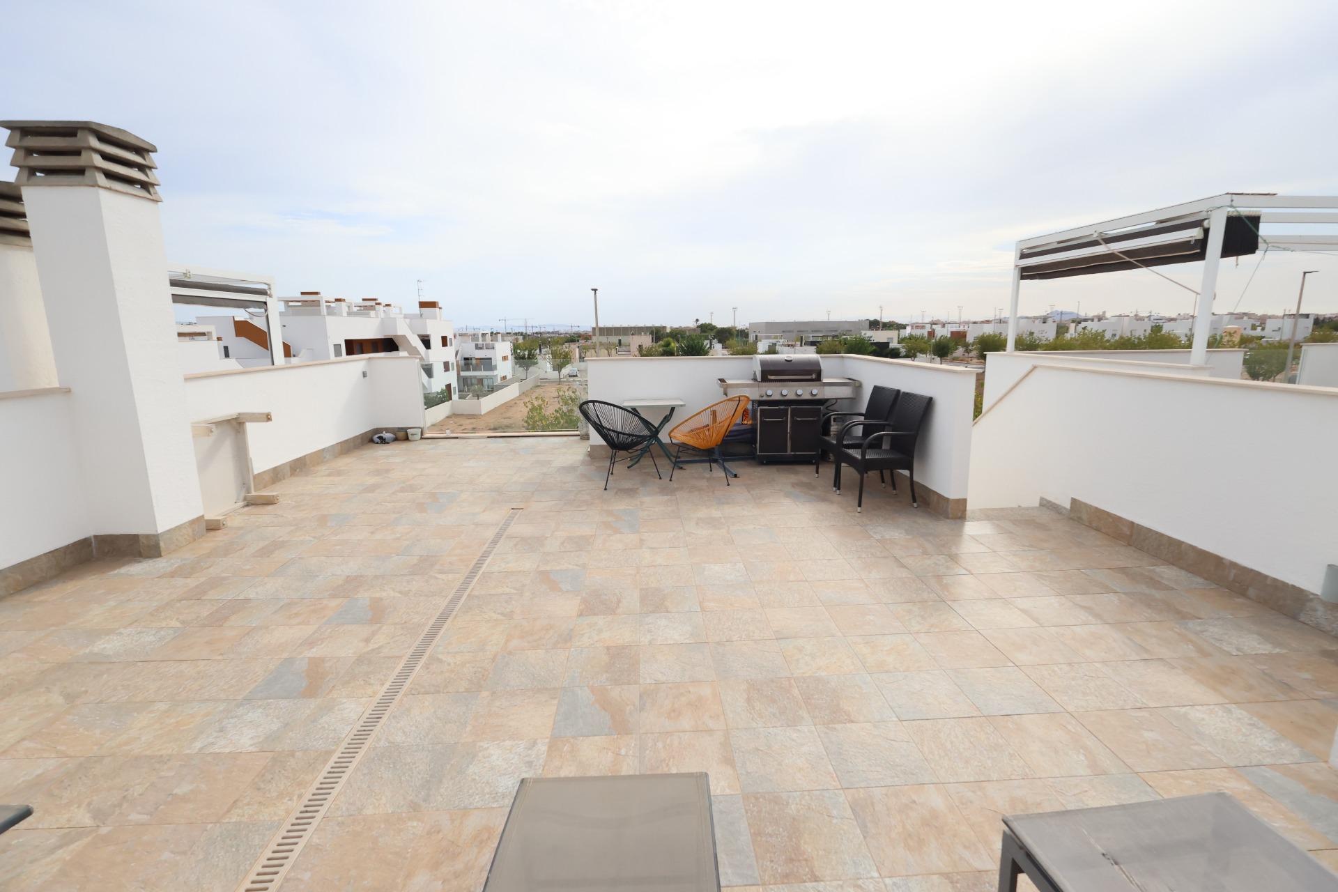 Bungalow for sale in Pilar De La Horadada, Alicante, Spain