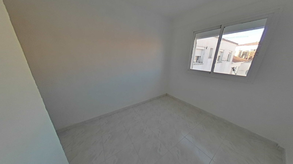 Piso en venta en Estepona