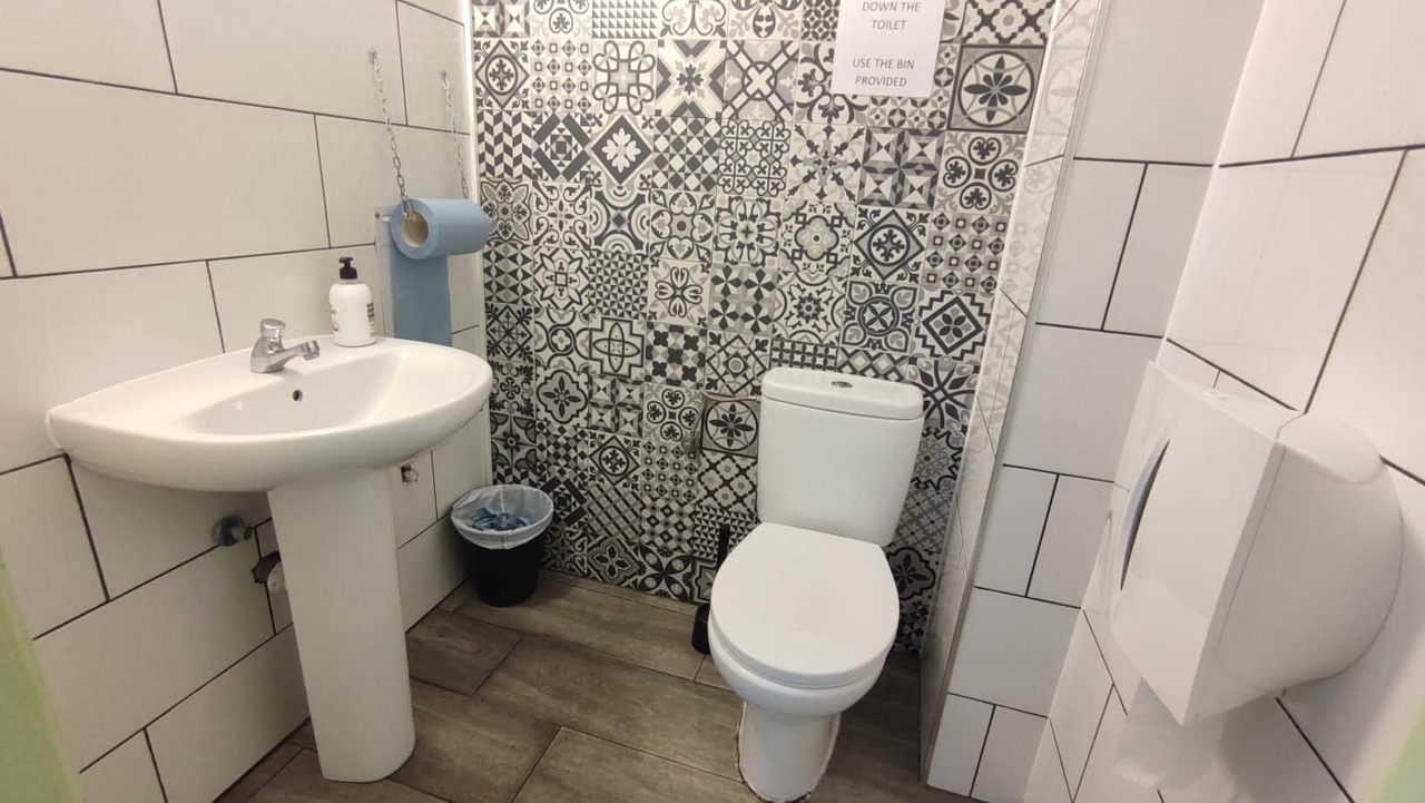 Commercial unit for sale in Los Altos, Alicante, Spain