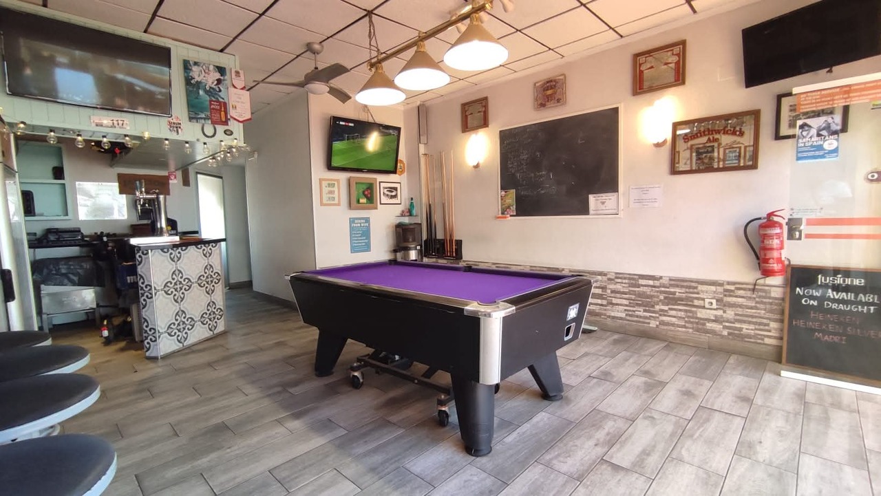 Commercial unit for sale in Los Altos, Alicante, Spain