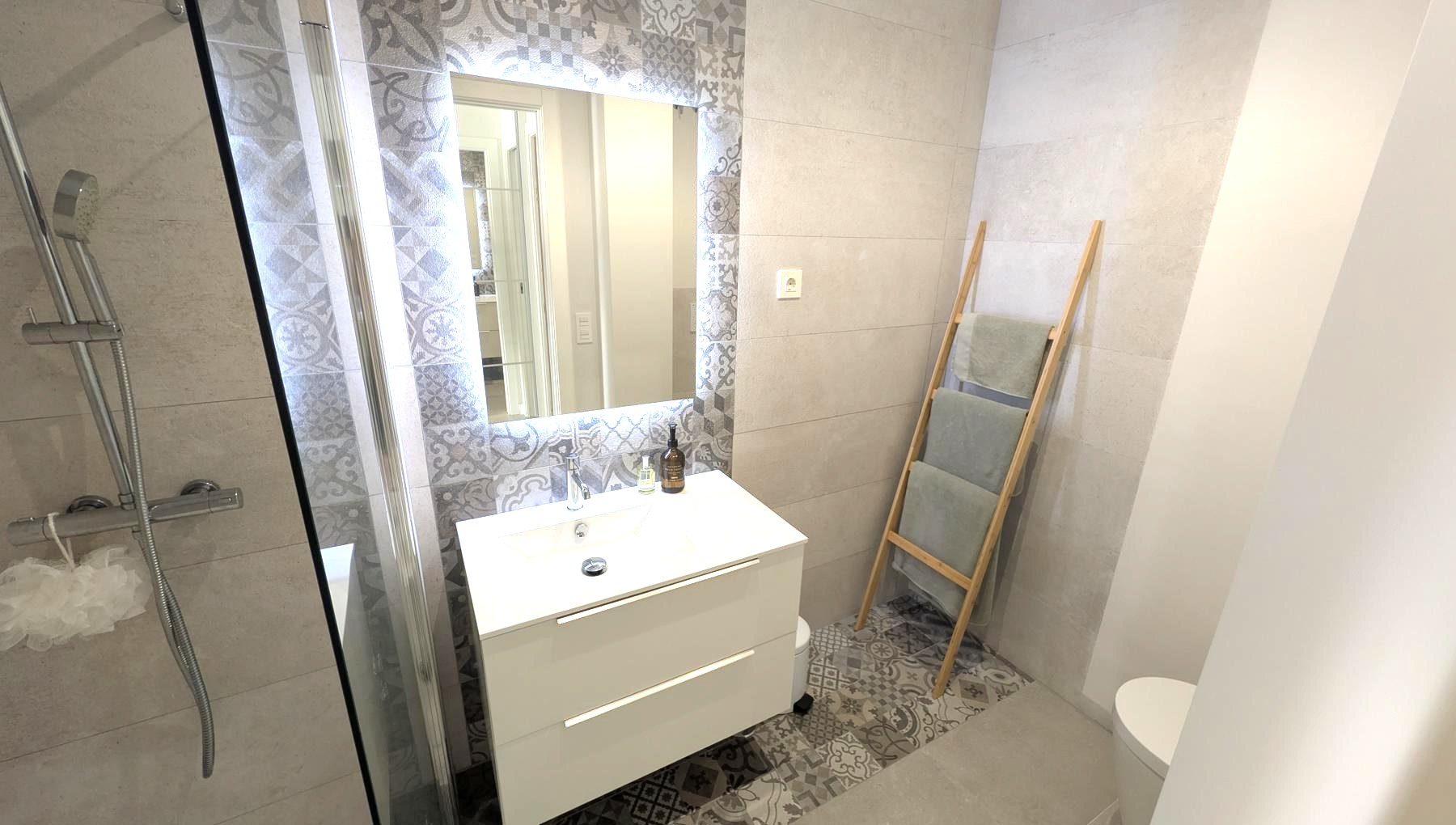 Villa en venta en Santiago De La Ribera