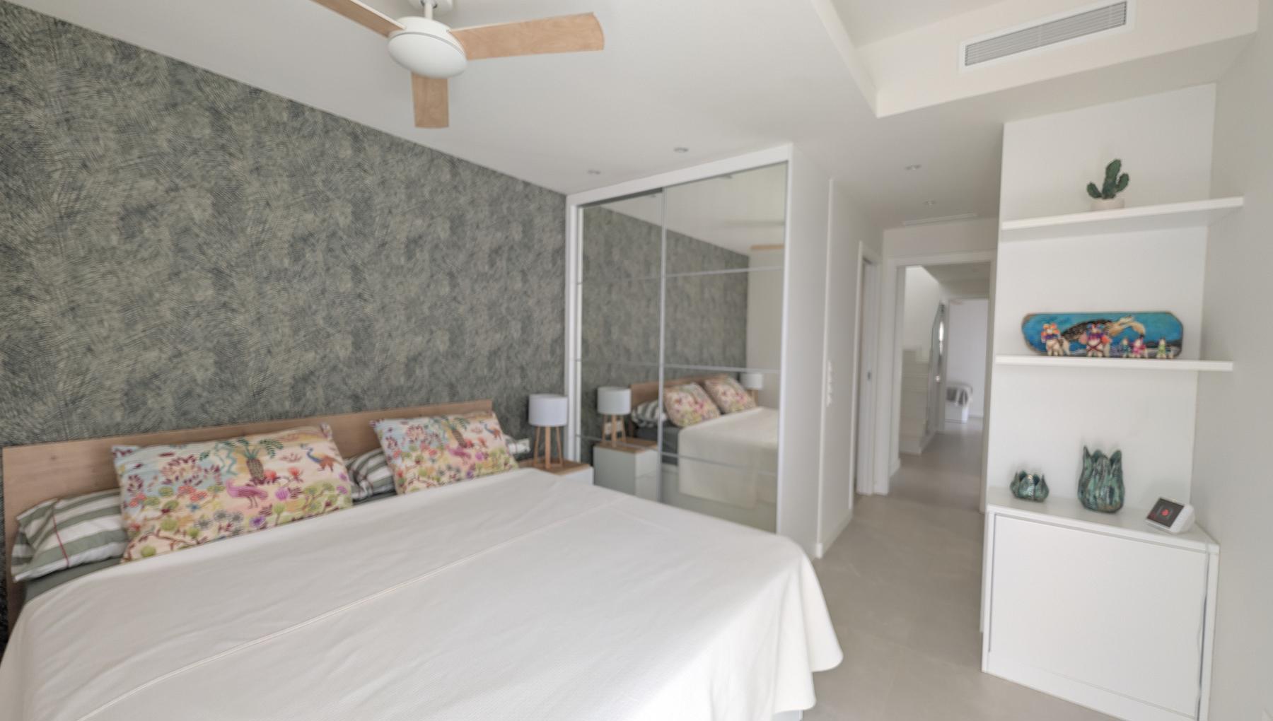Villa en venta en Santiago De La Ribera