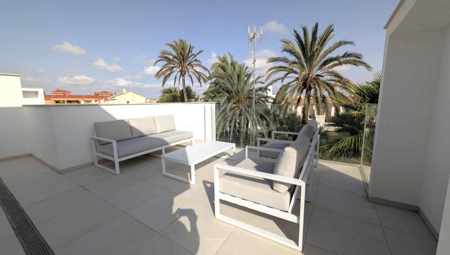 Villa en venta en Santiago De La Ribera