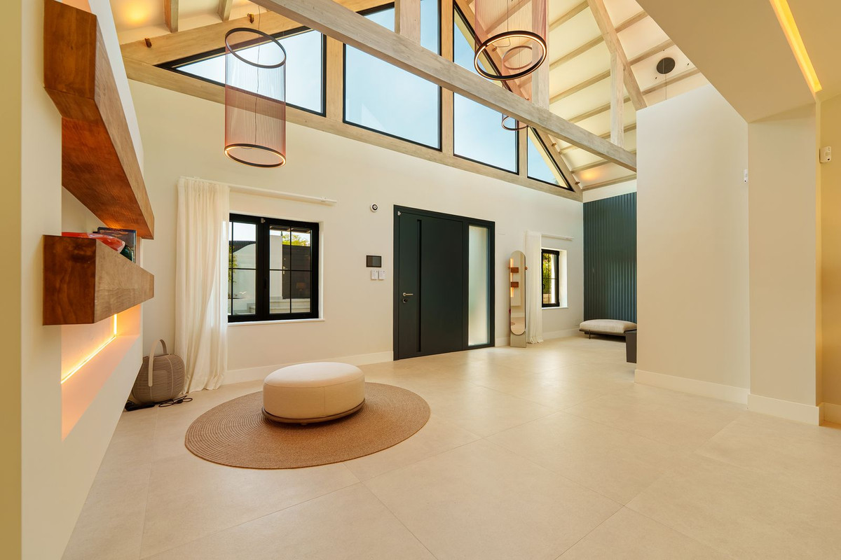 Villa for sale in Puerto Banus, Málaga, Spain