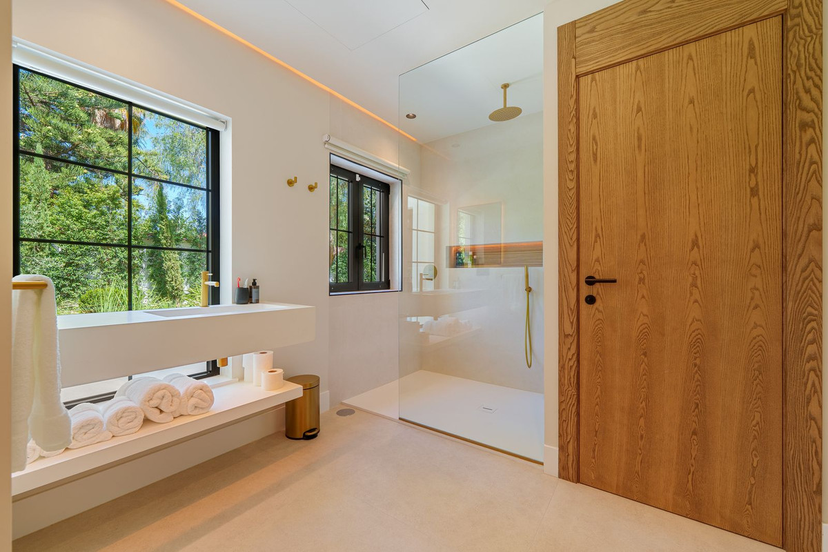 Villa for sale in Puerto Banus, Málaga, Spain