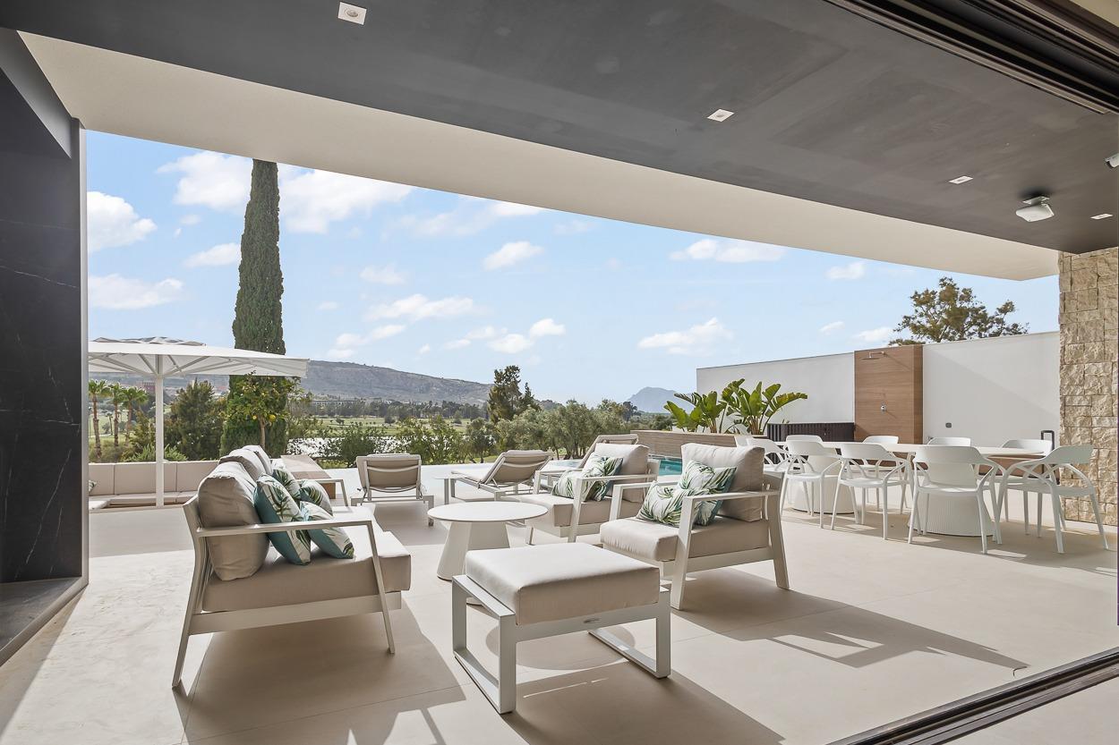 Villa for sale in Algorfa, Alicante, Spain
