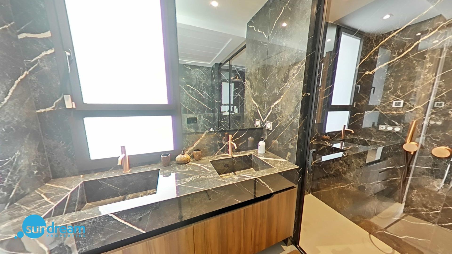 Villa for sale in Algorfa, Alicante, Spain