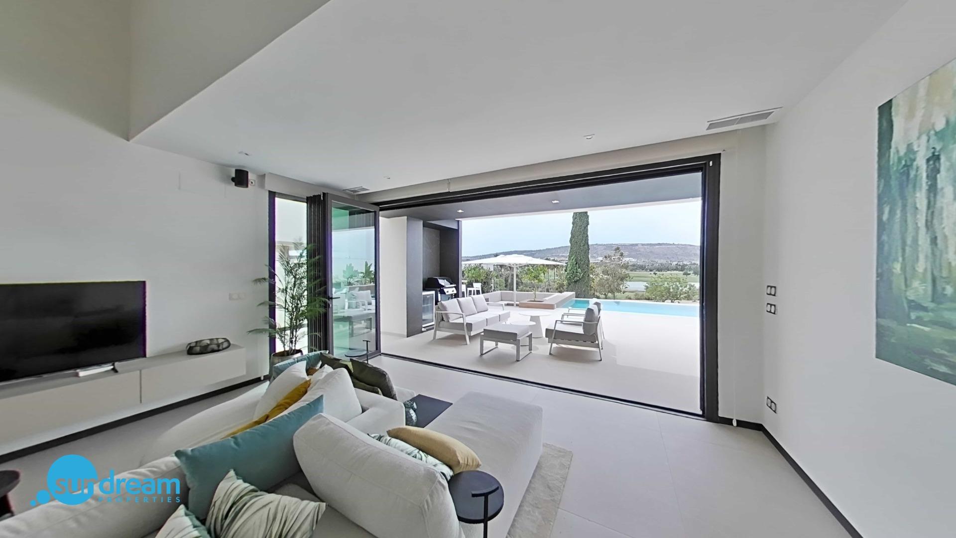 Villa for sale in Algorfa, Alicante, Spain