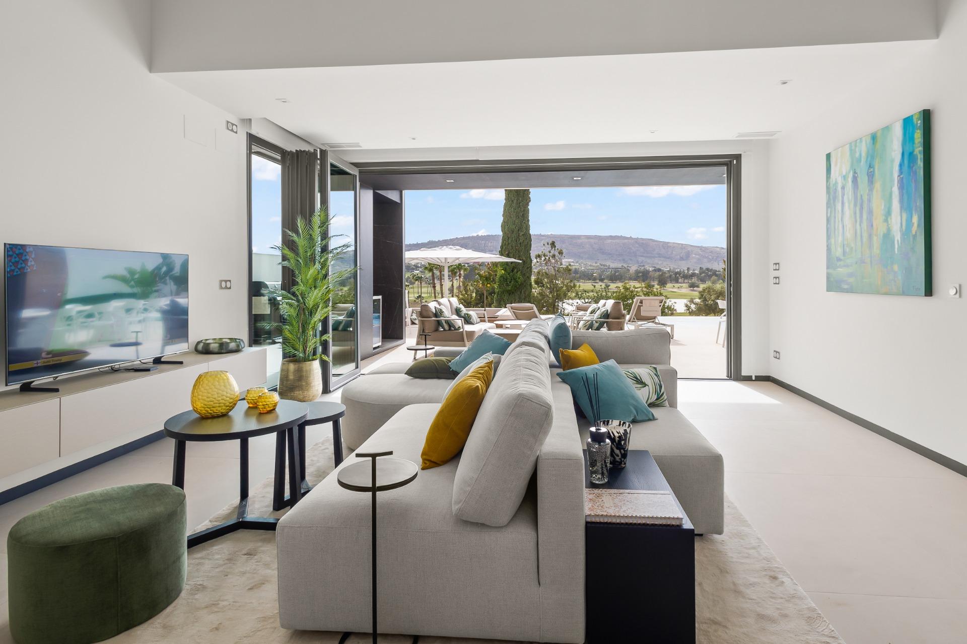 Villa for sale in Algorfa, Alicante, Spain