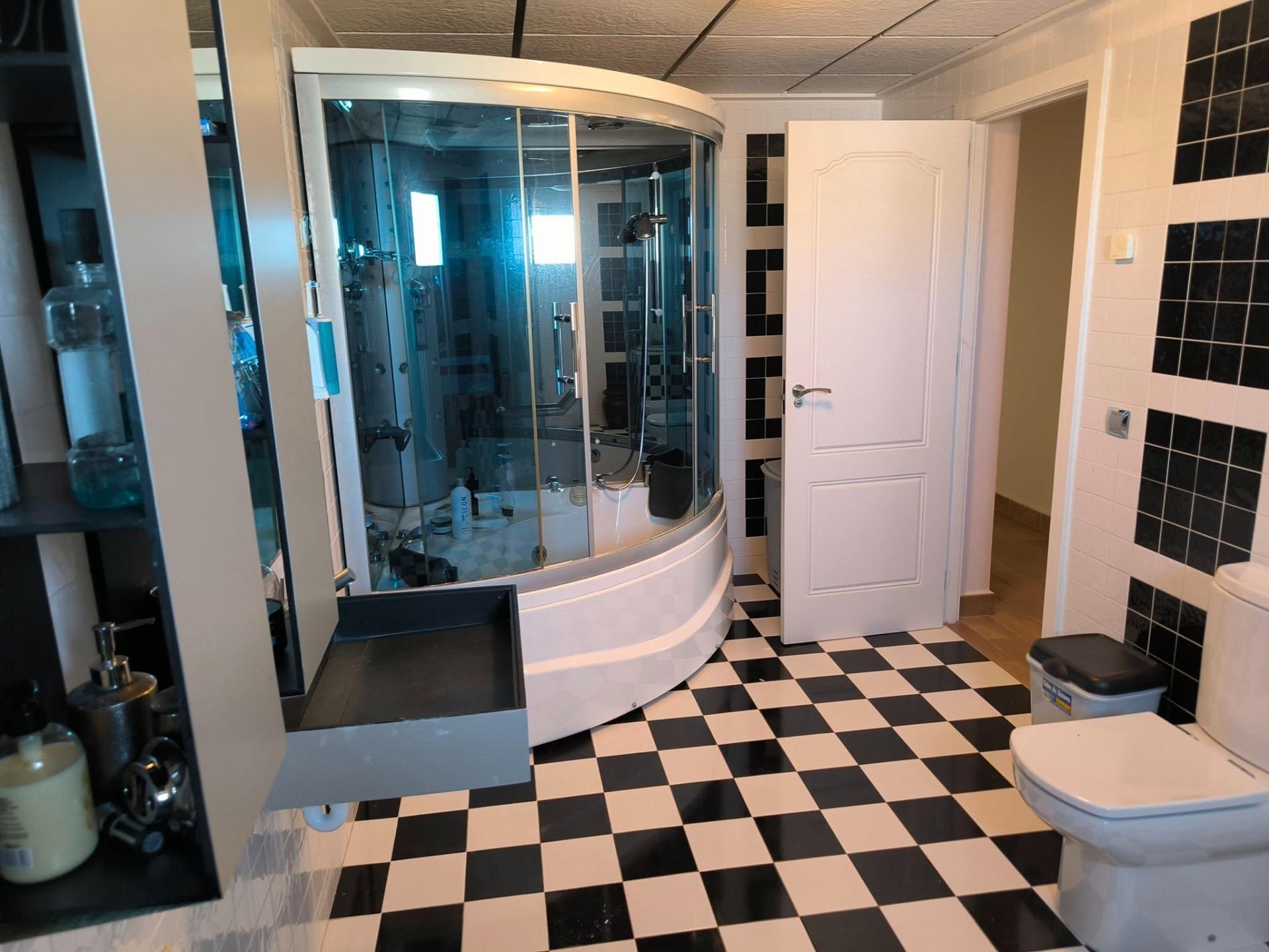 Villa for sale in Torrevieja, Alicante, Spain
