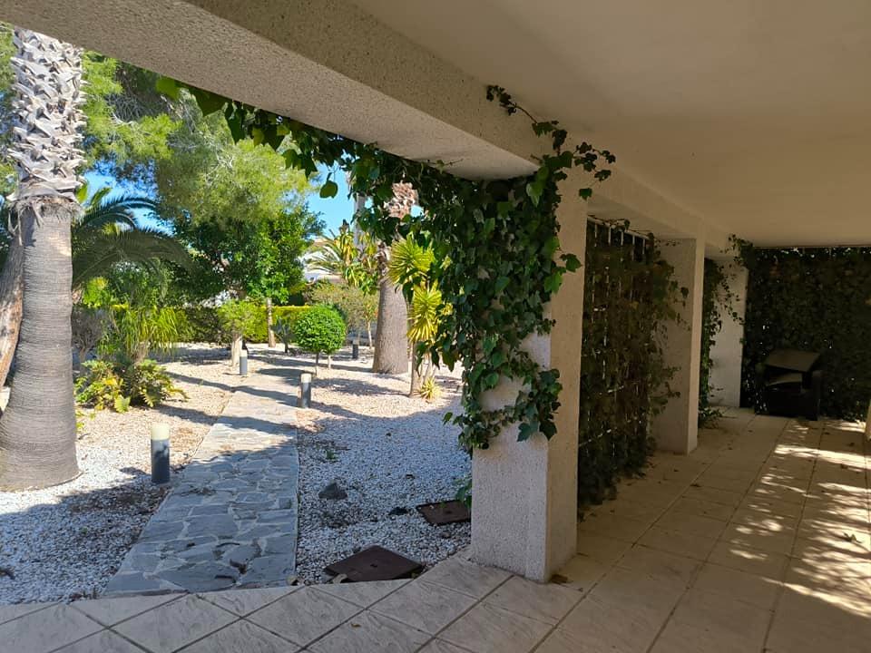 Villa for sale in Torrevieja, Alicante, Spain