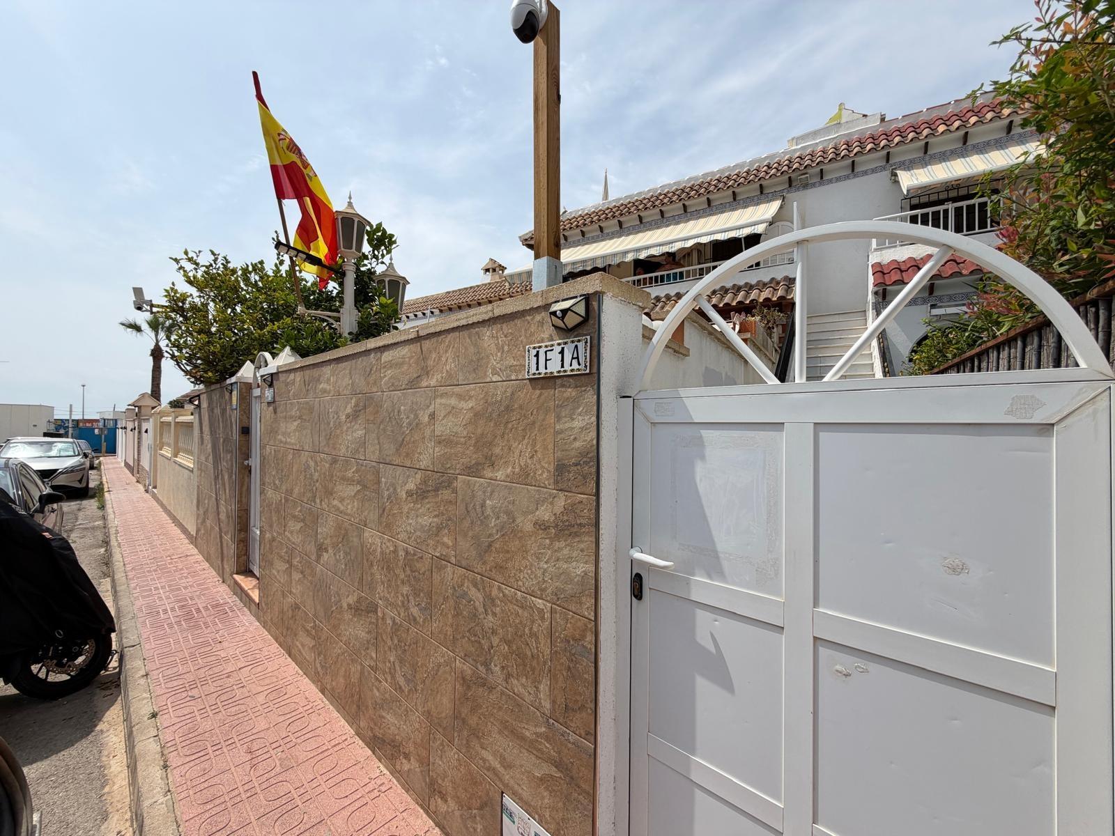 Bungalow for sale in Torrevieja, Alicante, Spain