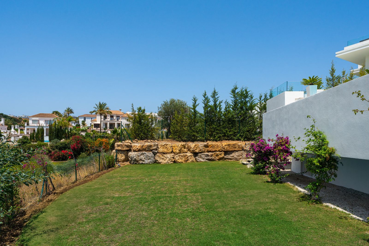 Villa for sale in Estepona, Málaga, Spain