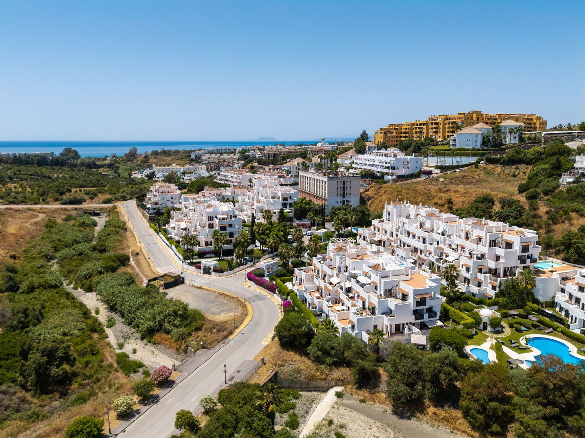 Villa for sale in Estepona, Málaga, Spain