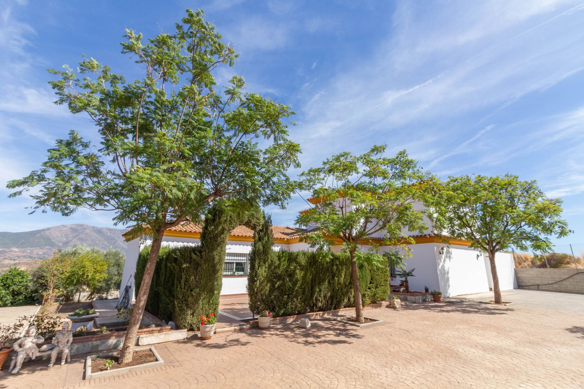 Finca for sale in Entrerrios, Málaga, Spain