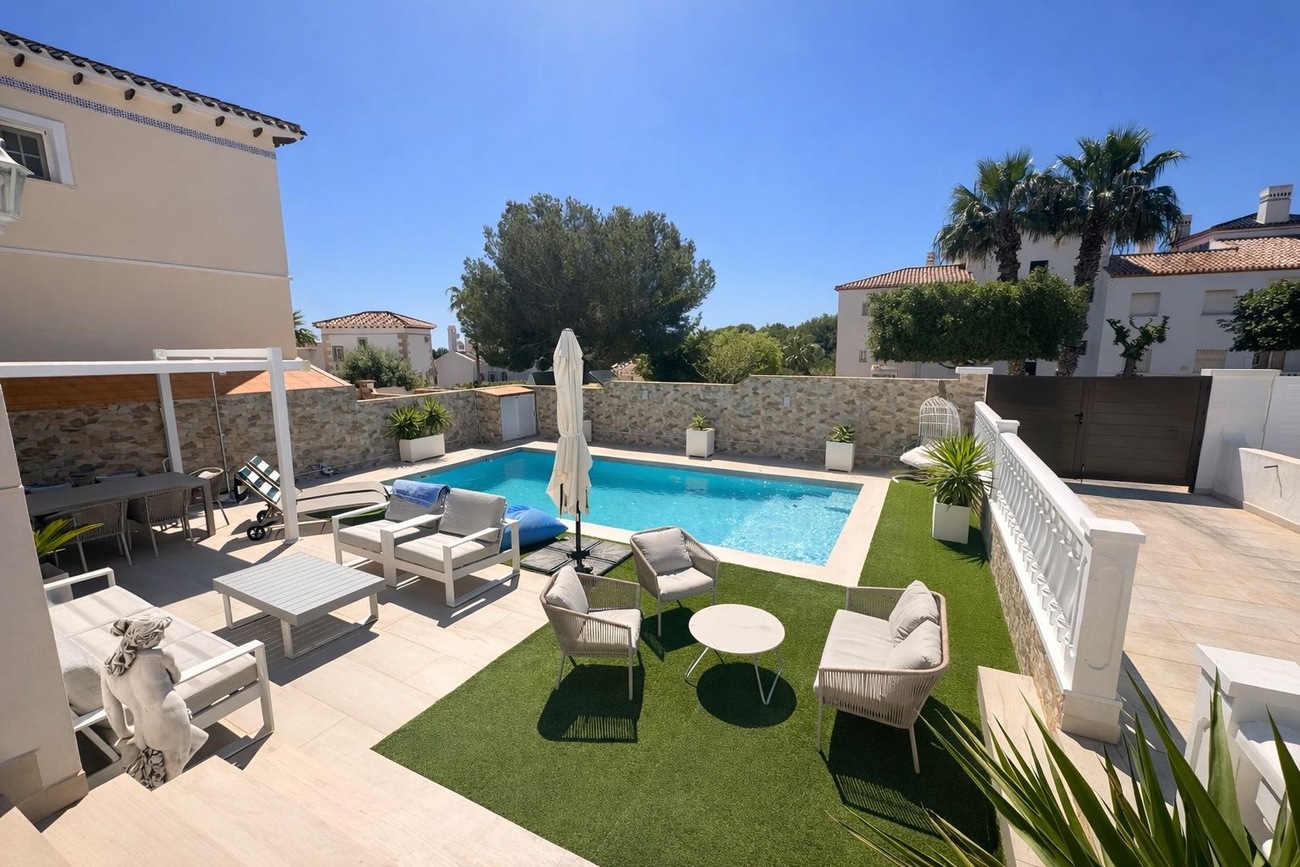 Villa en venta en Los Dolses
