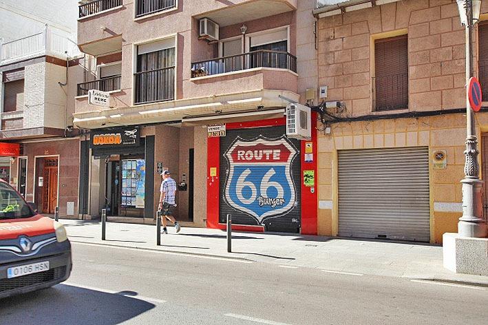 Comercial en venta en Guardamar Del Segura