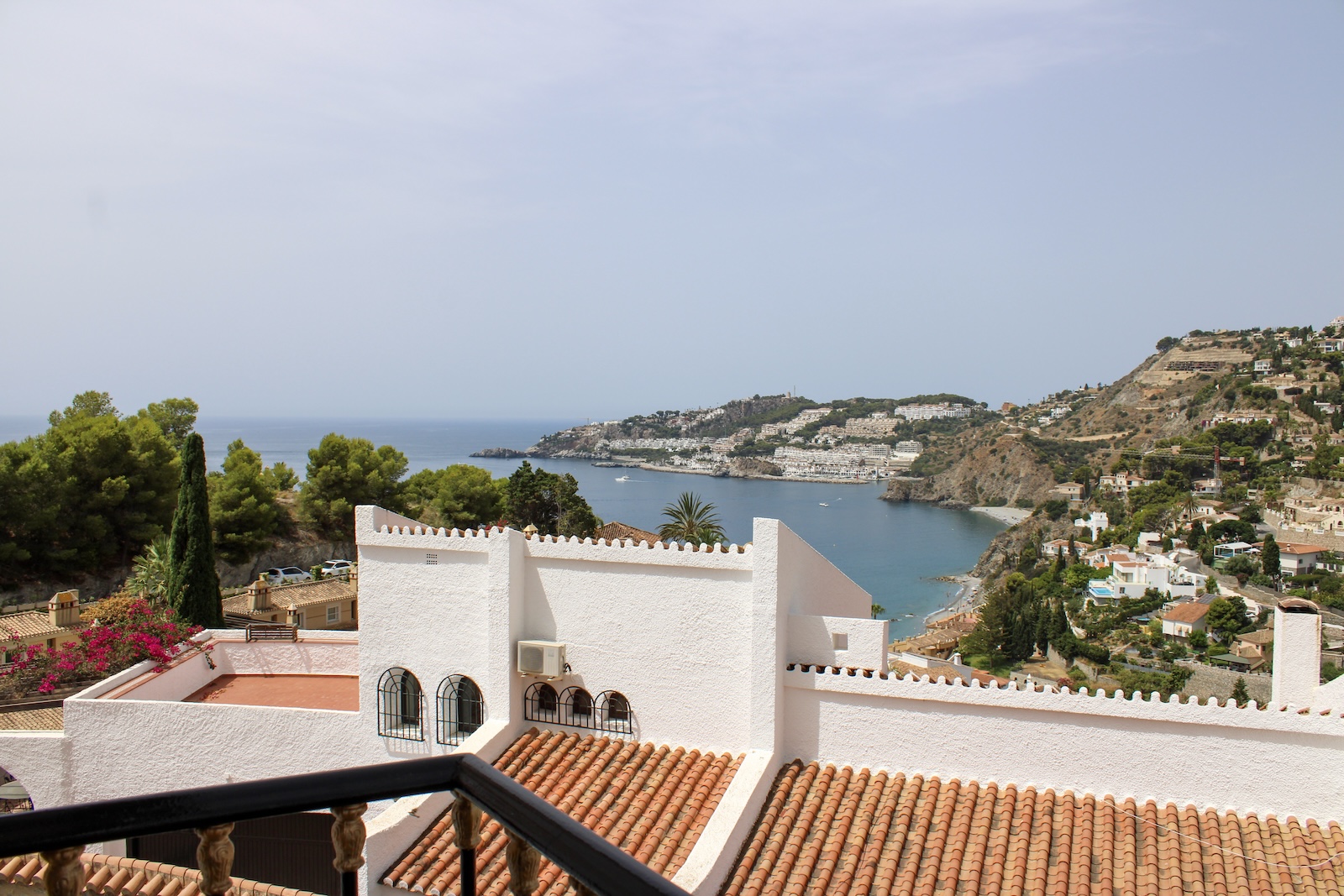 Villa for sale in Almuñecar, Granada, Spain