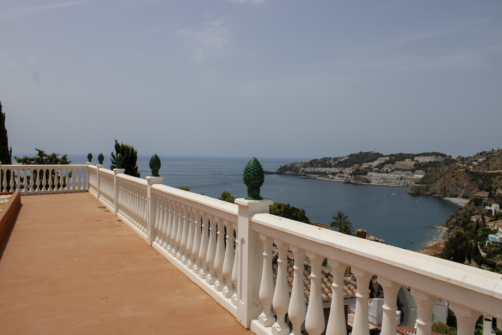 Villa for sale in Almuñecar, Granada, Spain