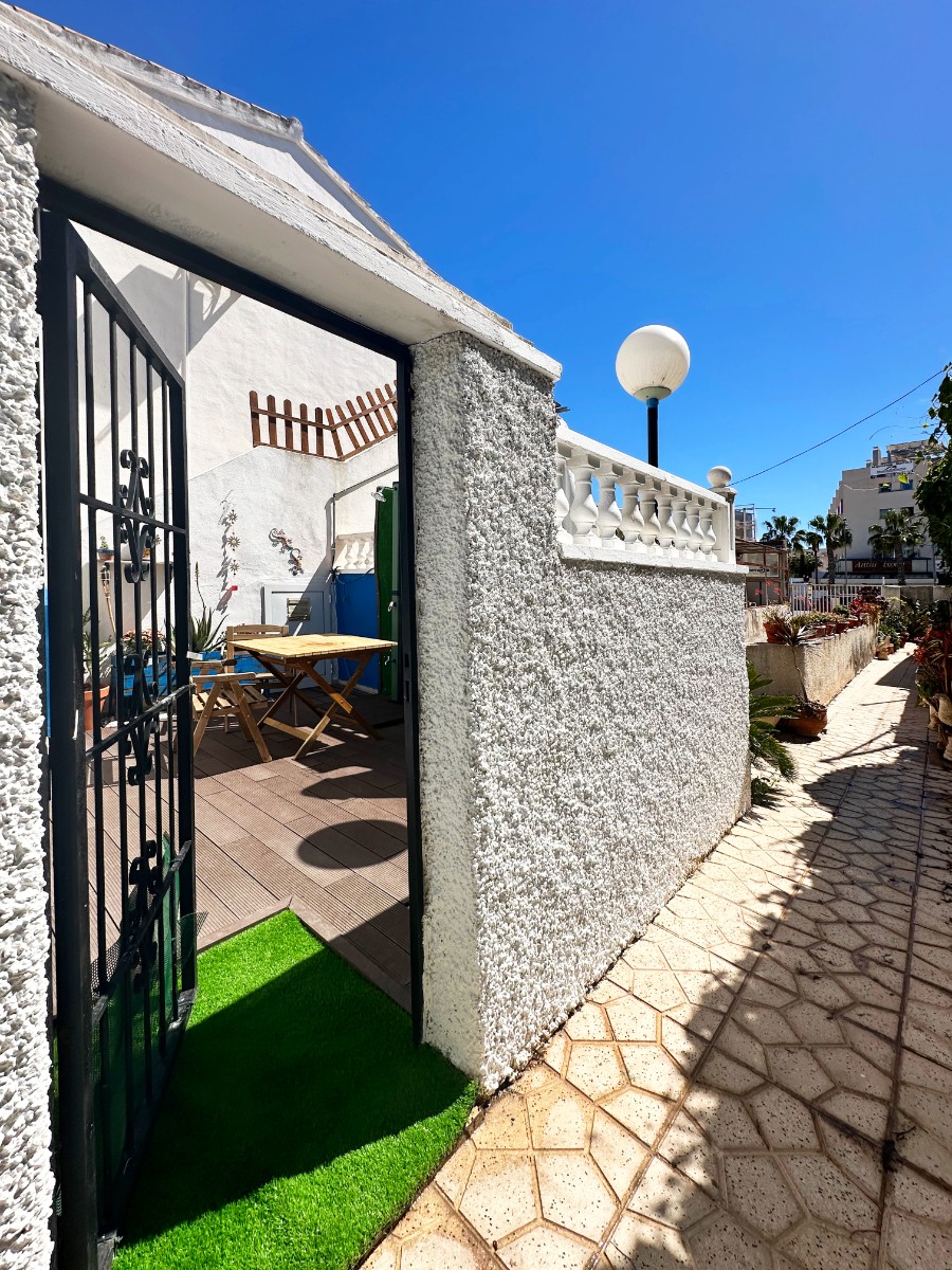 Bungalow for sale in Orihuela Costa, Alicante, Spain