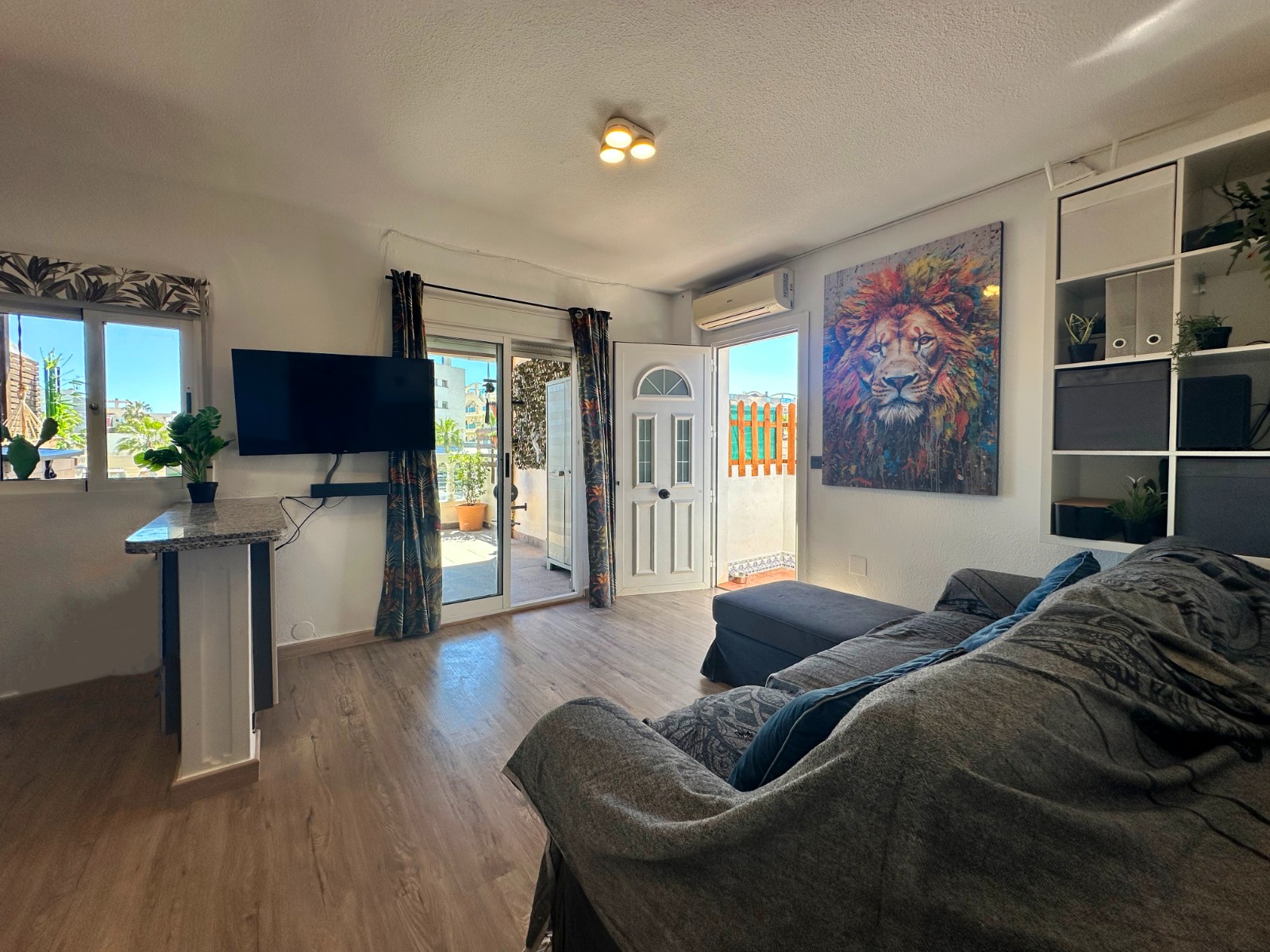 Bungalow for sale in Orihuela Costa, Alicante, Spain