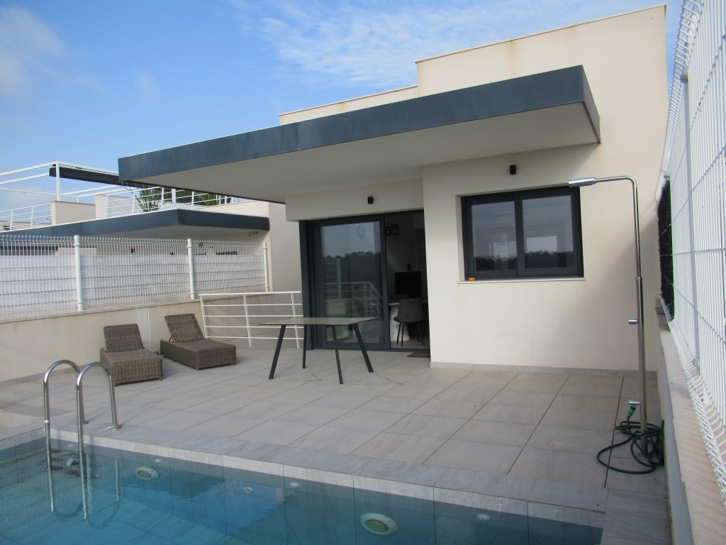 Villa for sale in San Miguel De Salinas, Alicante, Spain