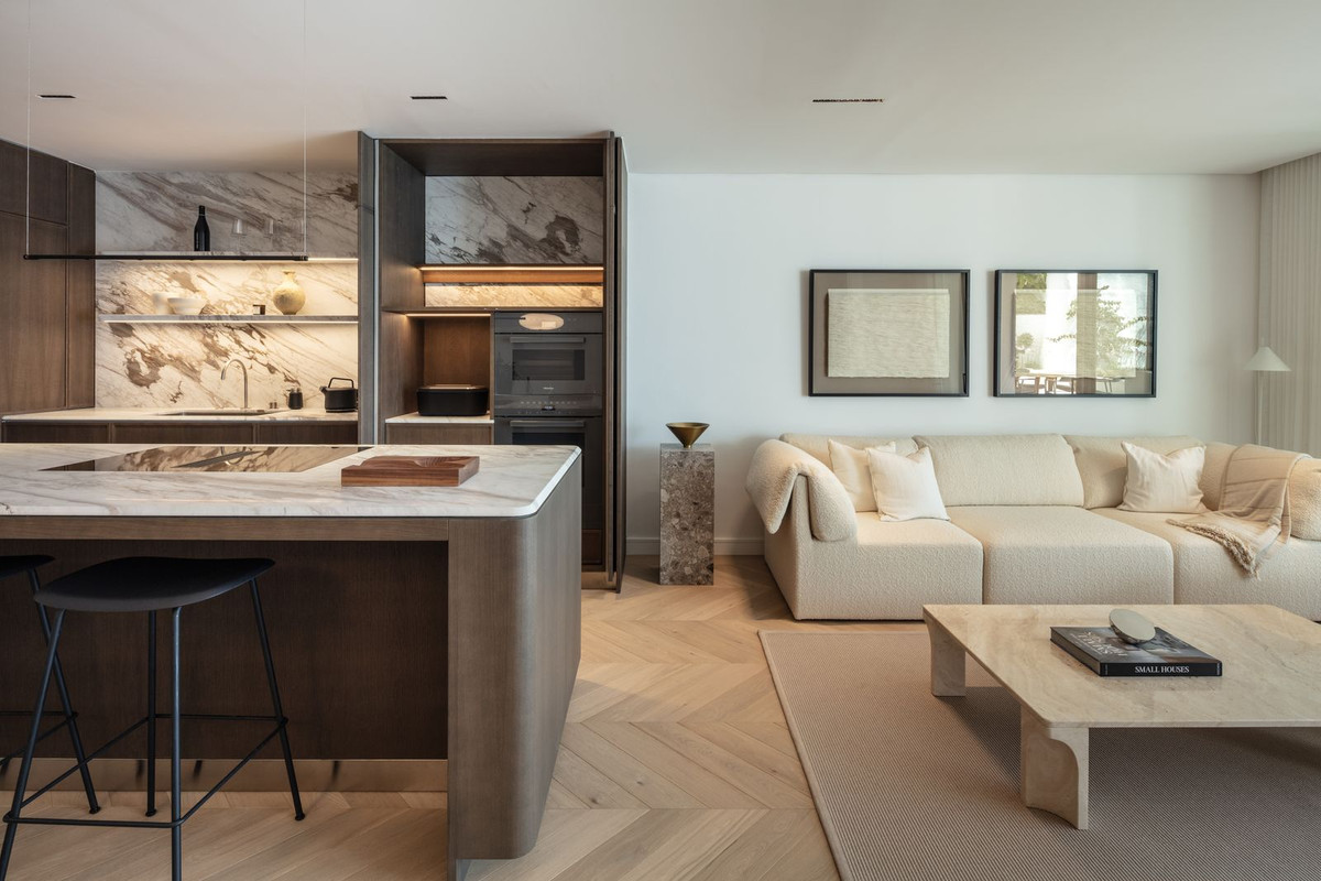 Apartment for sale in Golden Mile, Málaga, Spain