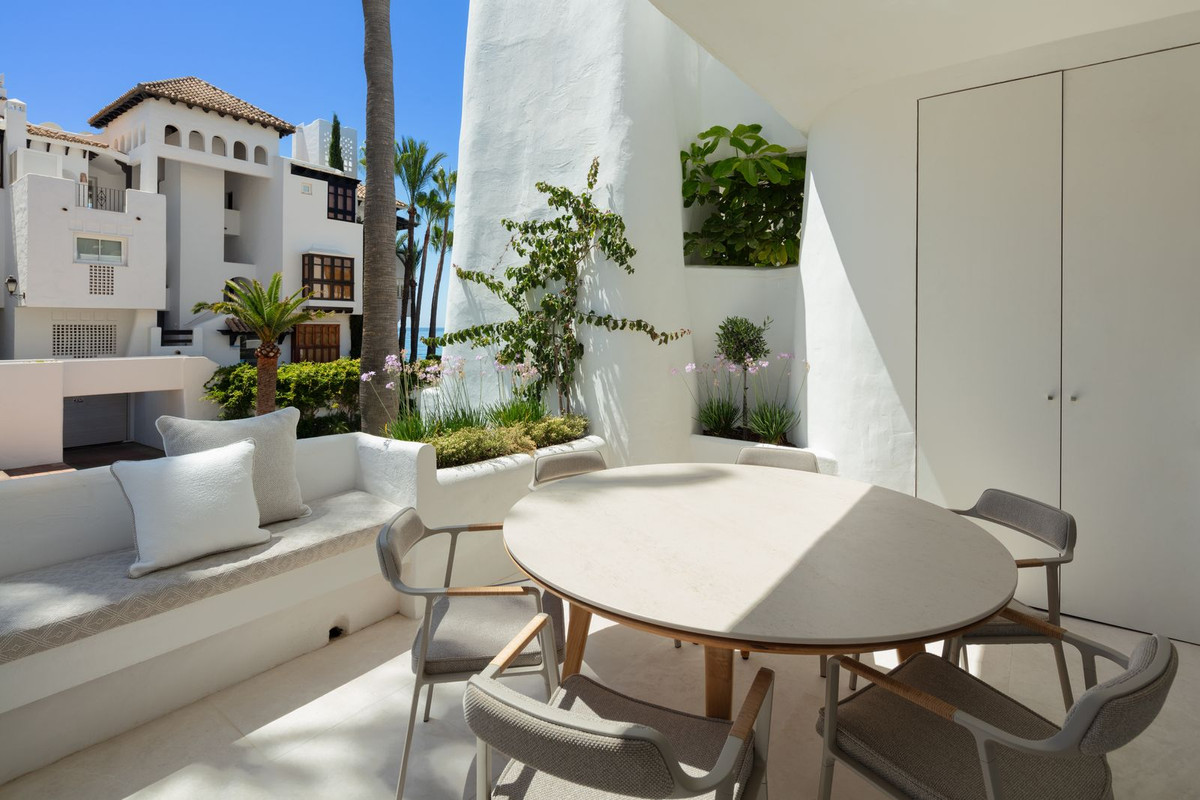 Apartment for sale in Golden Mile, Málaga, Spain