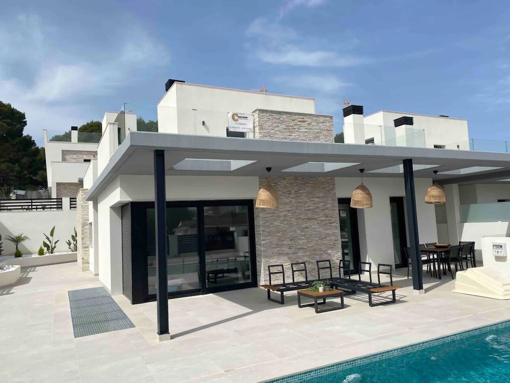 Villa for sale in Los Balcones, Alicante, Spain